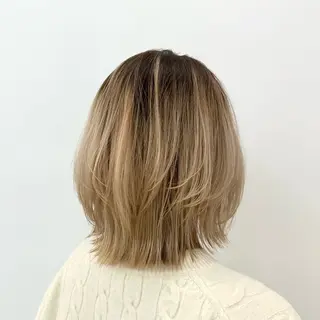 ミディアム 高橋 沙央のヘアスタイル