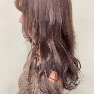 カラー エクステ ハイトーン 💭黒崎ハルカのヘアスタイル