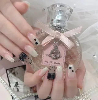 ネイル Chisa Nail Studio所属・チ サのネイルデザイン