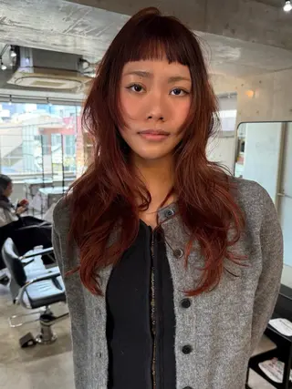 ロング レイヤーカット\ウル フ　chinatsuのヘアスタイル
