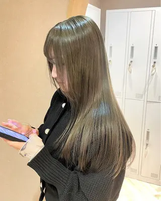 ロング 似合わせ/透明感 /レイヤー/りほ🤍のヘアスタイル