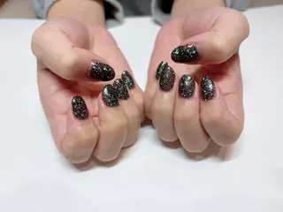 ネイル E.milii Maiのネイルデザイン