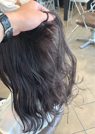 セミロング カラー 明石遼/ベージュ / ピンクのヘアスタイル