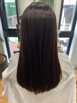 ロング カラー 白木 遥のヘアスタイル