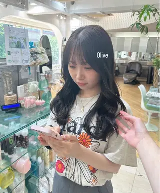 ロング カラー ありむらもえ/ 透明感カラーのヘアスタイル