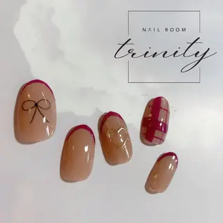 ネイル Trinity staffのネイルデザイン