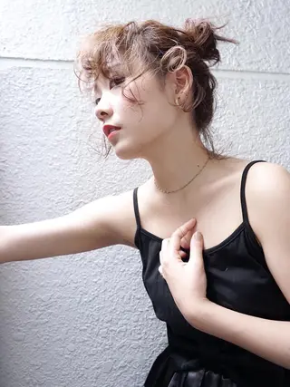 ミディアム カラー ヘアアレンジ WHOLE所属・花井 啓好のヘアスタイル