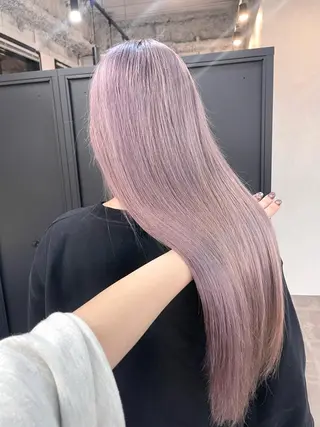 ロング Aika 🖤のヘアスタイル