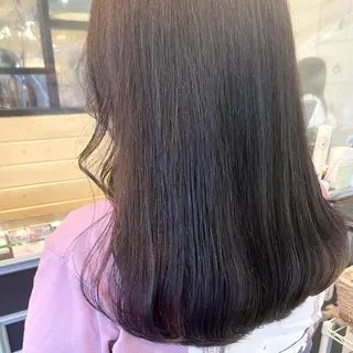 セミロング カラー スナコザワ レナのヘアスタイル