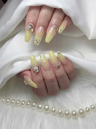 ネイル Nhit Nailsのネイルデザイン