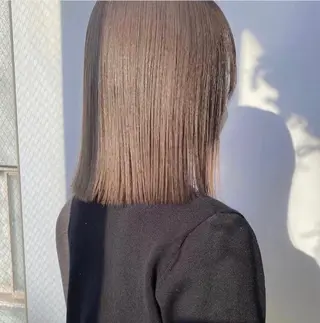 ミディアム カラー ヘアアレンジ ツガミ リナのヘアスタイル