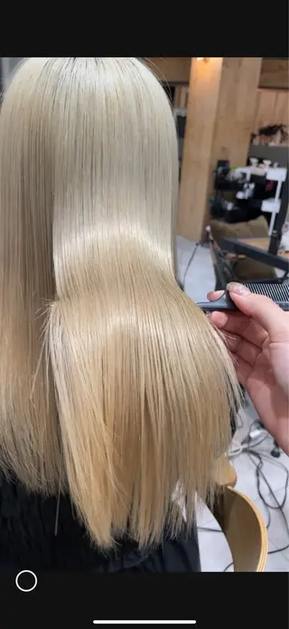 ロング こはる.⋆𝜗𝜚／ 透明感カラーのヘアスタイル