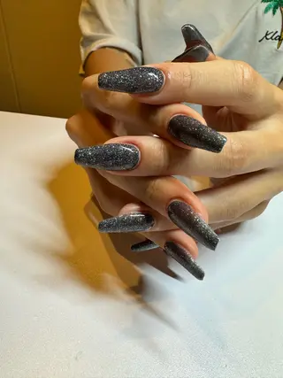 ネイル 濱岡 咲のネイルデザイン