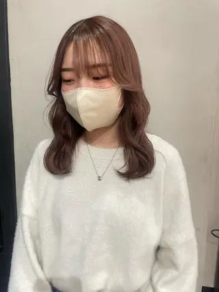 ミディアム カラー ヘアアレンジ Megu/ベージュ/ 透明感カラーのヘアスタイル