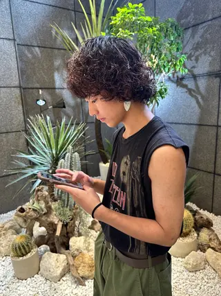 ミディアム パーマ メンズ AMI ウルフパーマ/メンズのヘアスタイル