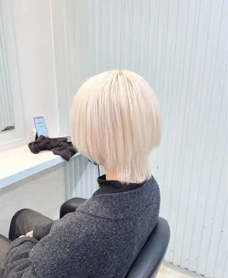 ショート カラー 🪄池袋ハイトーン 🪄ブリーチカラーのヘアスタイル