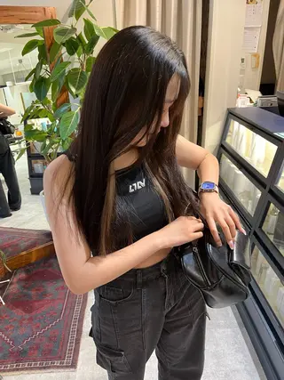 ロング カラー SIKI yuuna レイヤーカット🪽のヘアスタイル