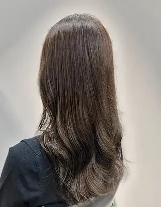 セミロング 髪質改善 ツヤ髪カラー✴︎髙井のヘアスタイル