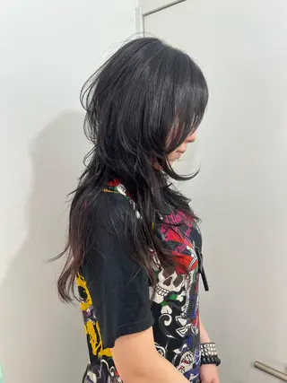 ロング 💥ウルフカット デザインあんな💥のヘアスタイル