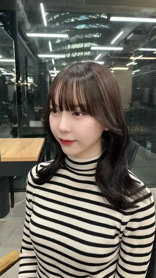 ロング 女性らしいモテヘア 韓国ヘアhikariのヘアスタイル