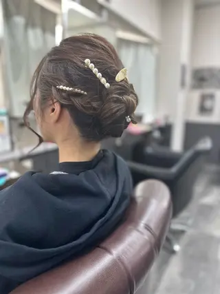 ヘアアレンジ エンゼル美容室所属・エンゼルス美容室斉間 圭司のヘアスタイル