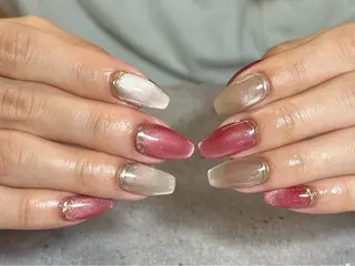ネイル 7LOOKS フェンのネイルデザイン