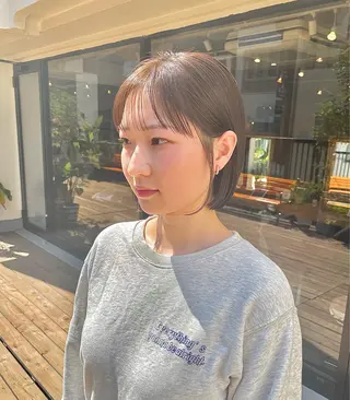ショート カラー ボブ/レイヤー 山川廉弥のヘアスタイル