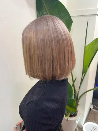 カラー 戸川 紗良のヘアスタイル