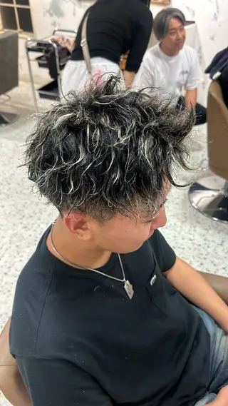 パーマ メンズ Ren /メンズ/緩めパーマのヘアスタイル