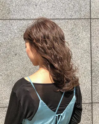 ロング カラー REVE所属・TAKU 美容師のヘアスタイル