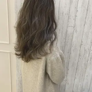 ロング 本町/新町/心斎橋 透明感カラーSANCのヘアスタイル