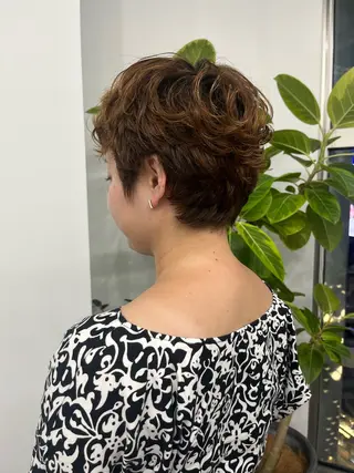 ショート パーマ 門崎未依/レイヤー/ メンズカット🪿🌼のヘアスタイル