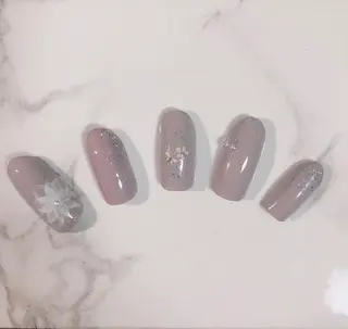 ネイル 結城 怜菜のネイルデザイン