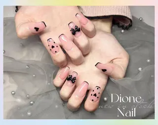 ネイル Dione ネイル専門店のネイルデザイン