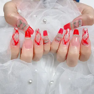 ネイル 🎀ネイルサロン エクラYUI🎀のネイルデザイン