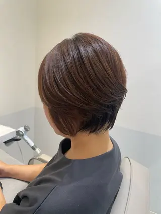 ショート Eleanor Ayaのヘアスタイル