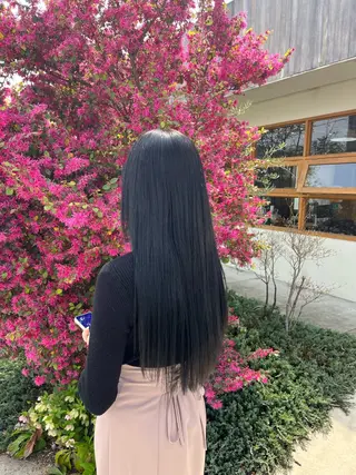 カラー 山本 穂乃花のヘアスタイル