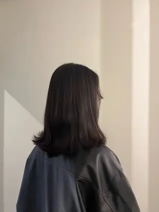 カラー 山本 彩香のヘアスタイル