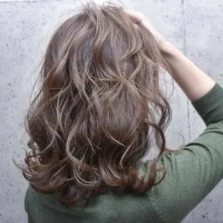 ミディアム hair&make putti所属・田村 佳詩乃のヘアスタイル