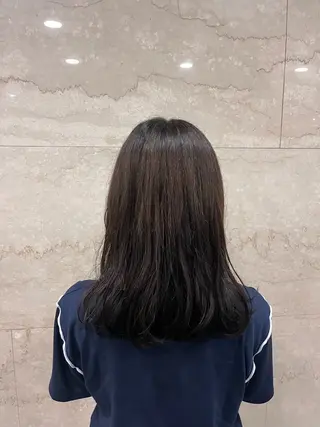 ミディアム 太田 渚遊のヘアスタイル