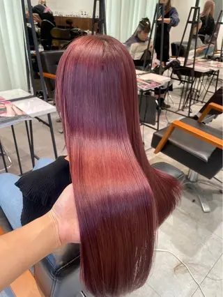 カラー 藤田あかね🎀 カラー/束感マツパのヘアスタイル