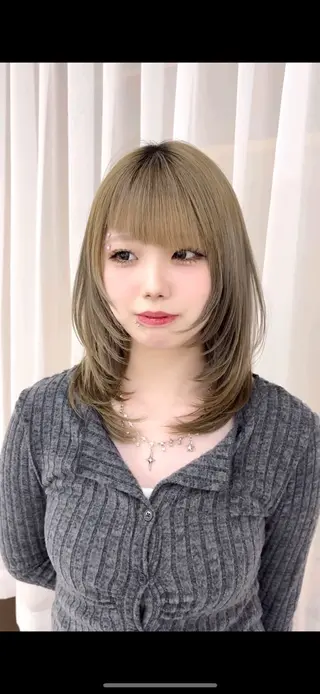 ミディアム i.+odori所属・‎🤍Miu‎🤍 レイヤーカット‎🤍のヘアスタイル