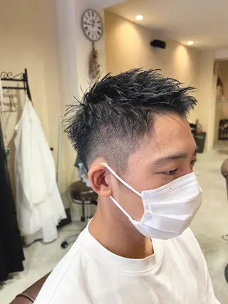 ショート メンズ ✨ミニモ限定価格◎ ブリーチ無しカラーのヘアスタイル