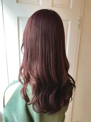 セミロング カラー 目を惹く艶髪/髪質 改善カラー🤎ぐっちのヘアスタイル