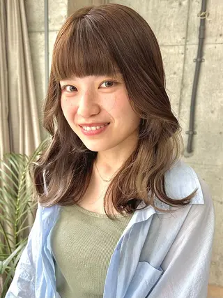 ロング カラー ヘアアレンジ 切りっぱなしボブ/ デザインカラー店長のヘアスタイル