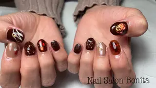ネイル Nail Salon Bonita所属・フィルイン施術 SHIZUKAのネイルデザイン