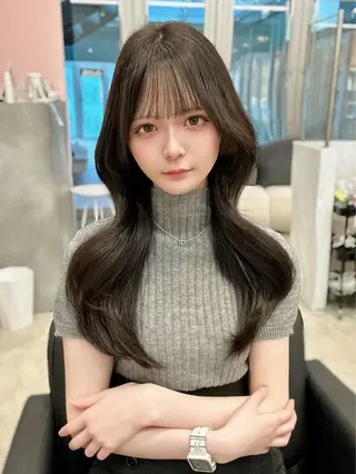 ロング カラー 顔周り似合わせ・巻け るレイヤー水谷航大のヘアスタイル