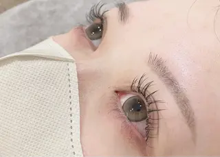 マツエク・マツパ eyelash aimy 伏見店所属・aimy あいなの眉毛・アイブロウイメージ