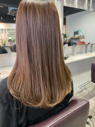 ロング 【レイヤーカット】 関根【コテ巻パーマ】のヘアスタイル