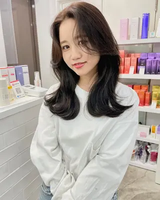 セミロング 韓国風/髪質改善 赤み消し✨junkiのヘアスタイル